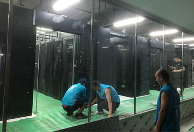 證券交易所機房設備搬遷